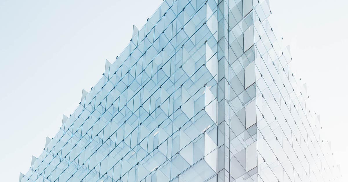 5 Advantages of Using Cloud-based CLM Software